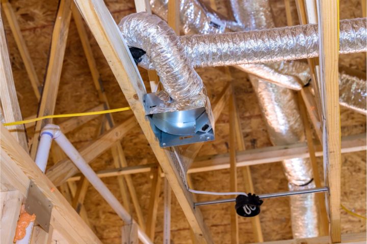 Comment choisir le bon système de ventilation mécanique à simple flux pour votre maison ?