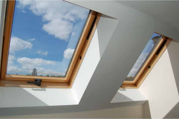 Fenêtres de toit : apportez de la lumière naturelle à votre intérieur