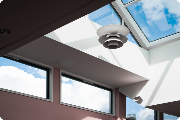 Installation de puits de lumière : faire appel à un pro